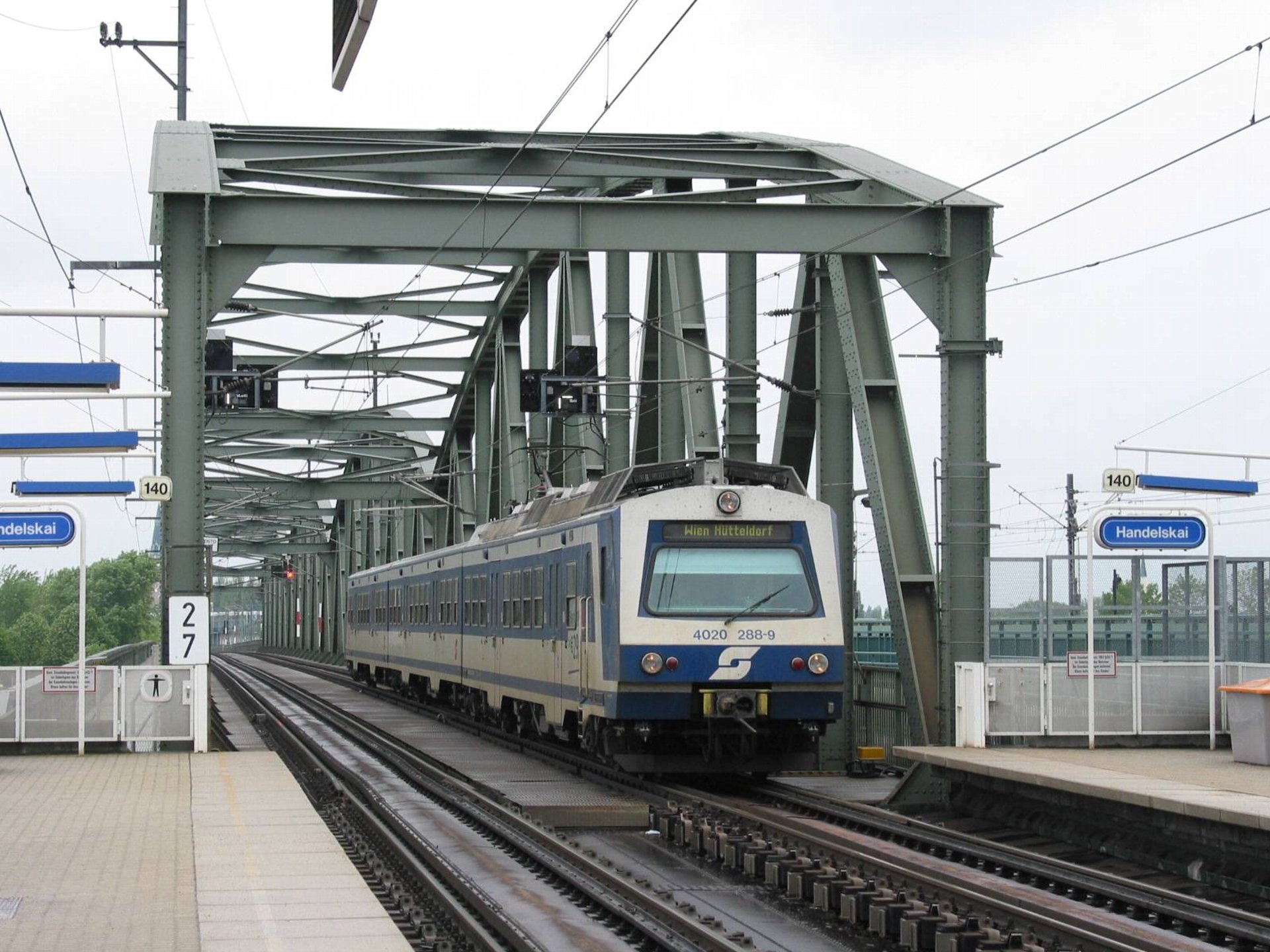 ウィーン郊外 鉄道 サボ Liesing S-Bahn オーストリア-