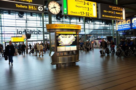 アムステルダムのスキポール空港と市内へのアクセス方法 Howtravel